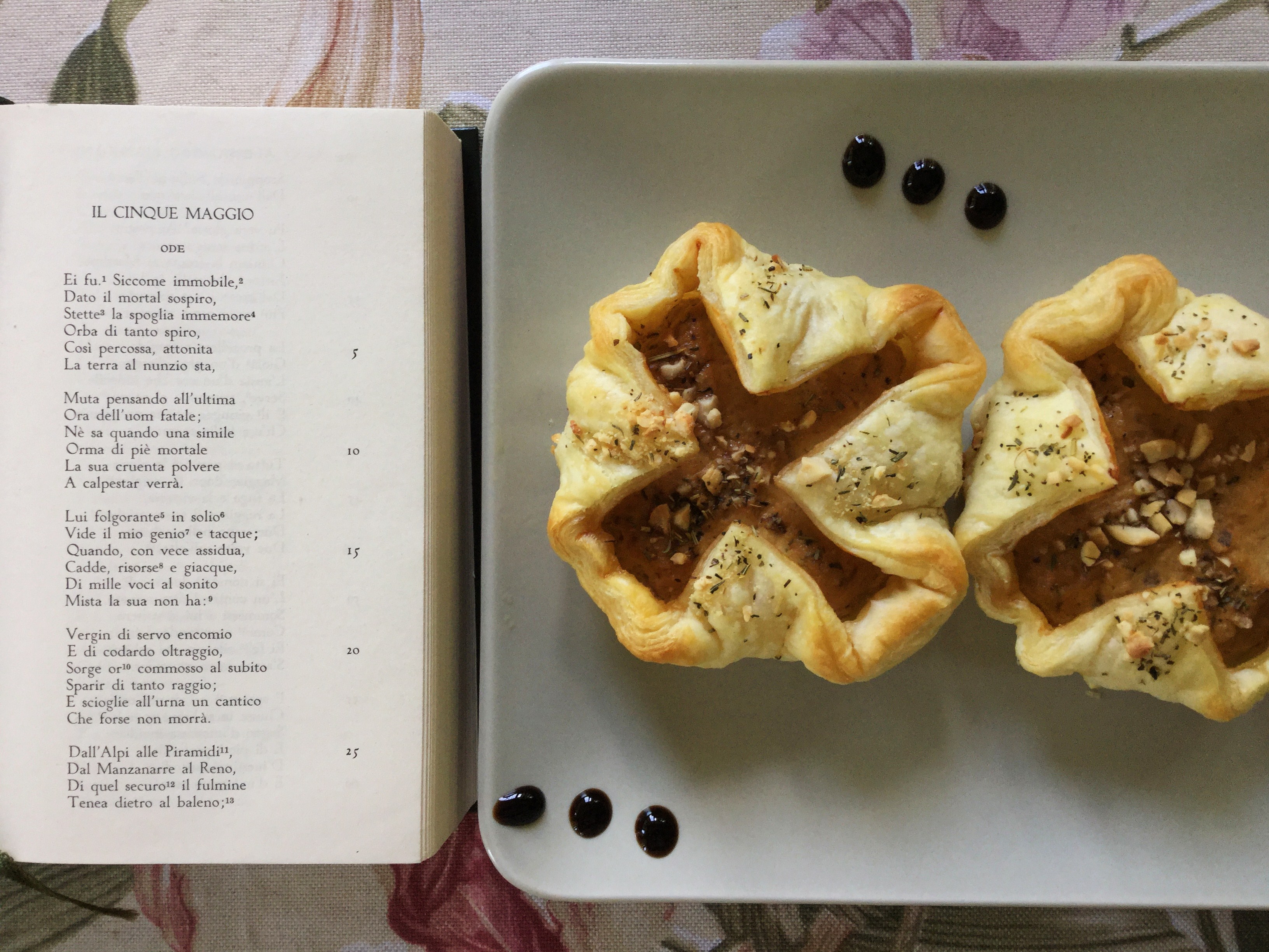 “Stette la SFOGLIA immemore”: le tartelettes di Manzoni
