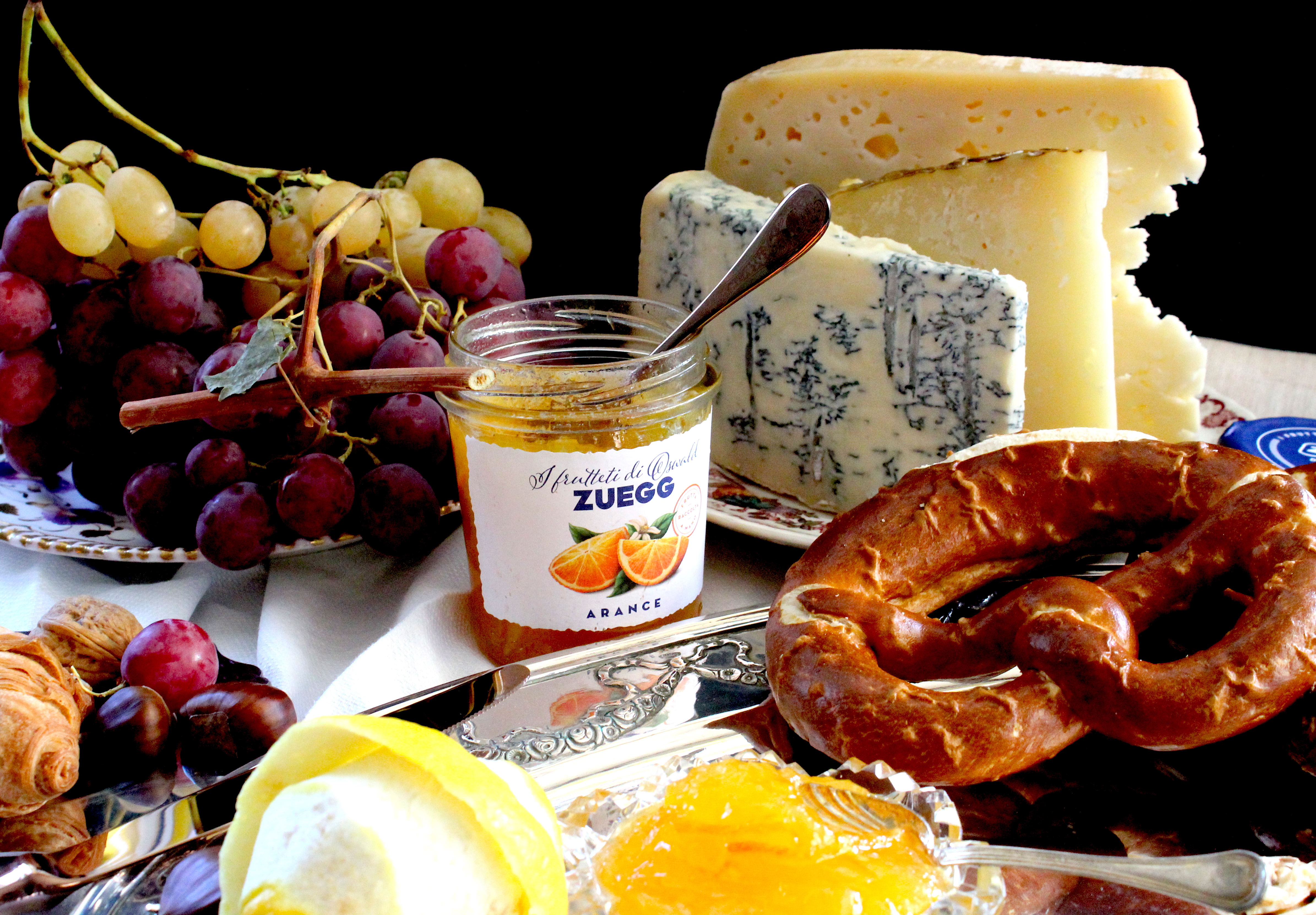 Still Life con marmellata di arance in natura morta